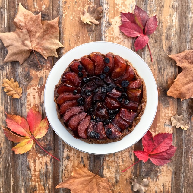 apple tarte tatin surrounded by fall leaves